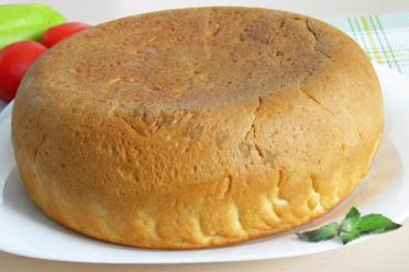 Irresistible Slow Cooker Meat Pie