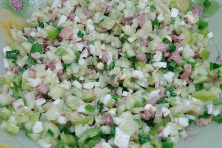 Healthy Cod Liver and Pea Salad