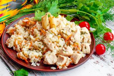 Chicken Fillet Pilaf in a Pan
