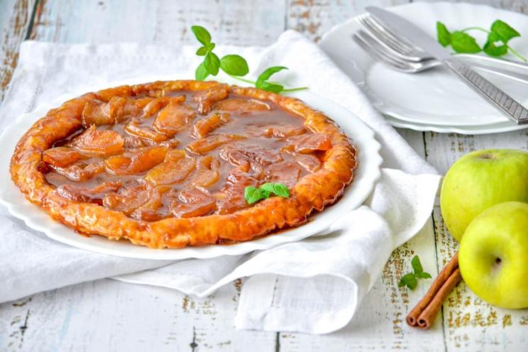 Upside-Down Apple Tart