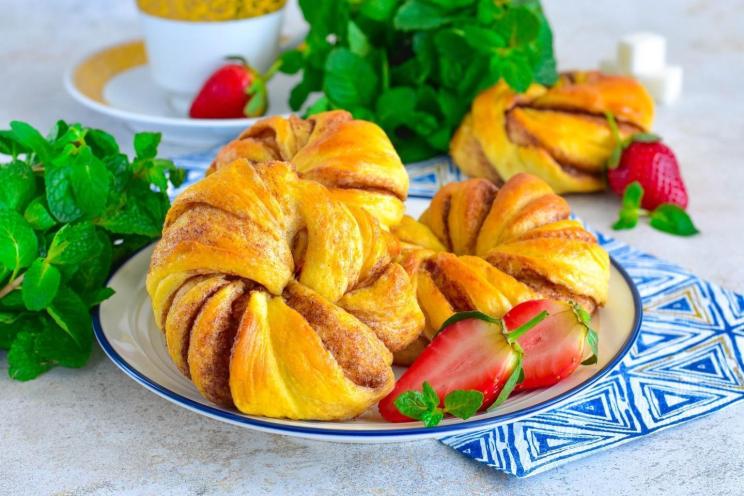 Irresistible Cinnamon Sugar Rolls