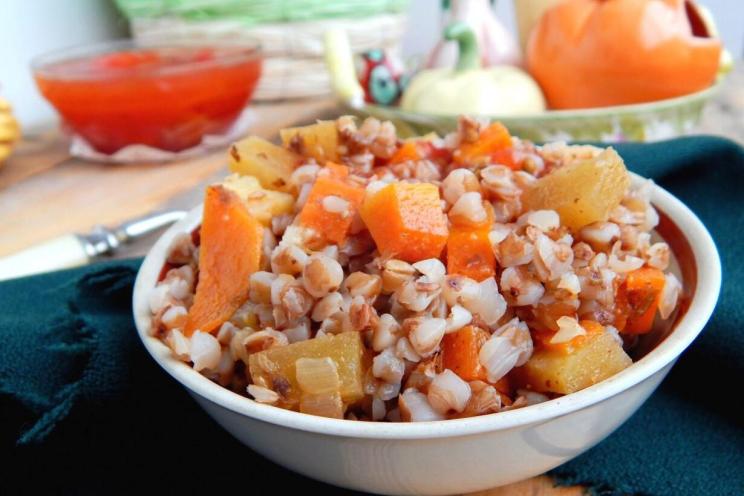 Healthy Buckwheat and Zucchini Dish