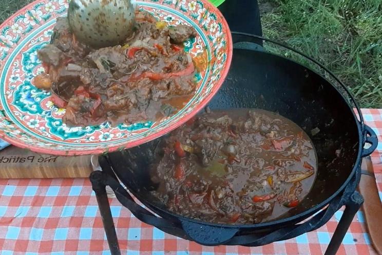Outdoor Georgian Chashushuli Dish Outdoor Georgian Chashushuli Dish