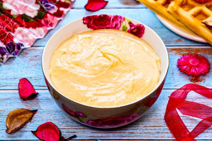 Easy Homemade Viennese Waffles