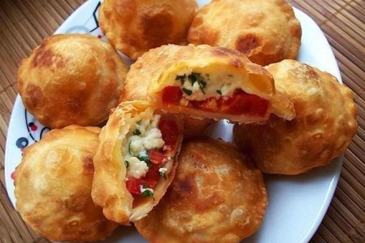 Cheesy Crispy Bomb Pies Cheesy Crispy Bomb Pies
