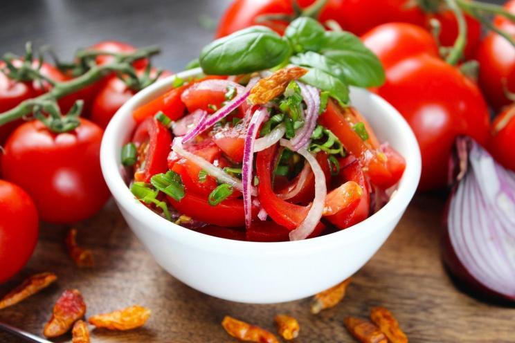 Quick and Flavorful Achichuk Salad