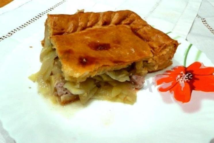 Hearty Meat and Potato Pie (Kubete)