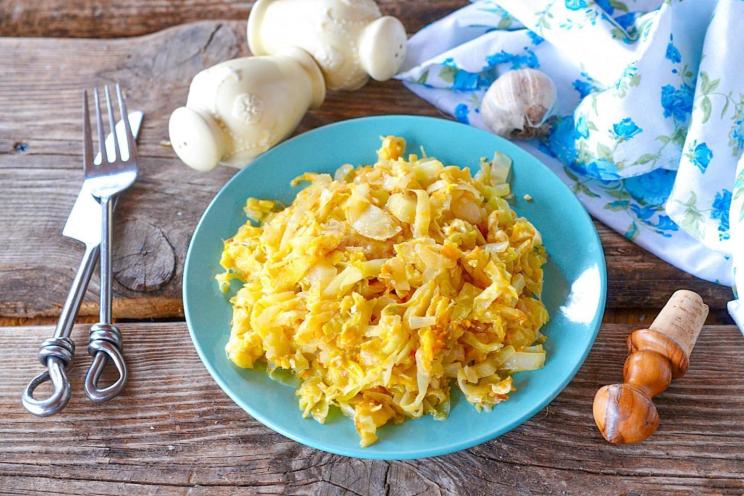 Quick and Tasty Cabbage and Egg Stir-Fry