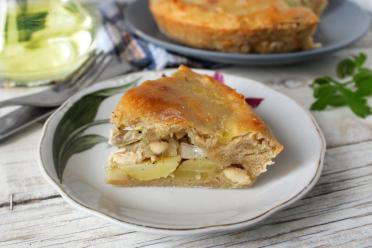 Butter & Kefir Chicken and Potato Pie