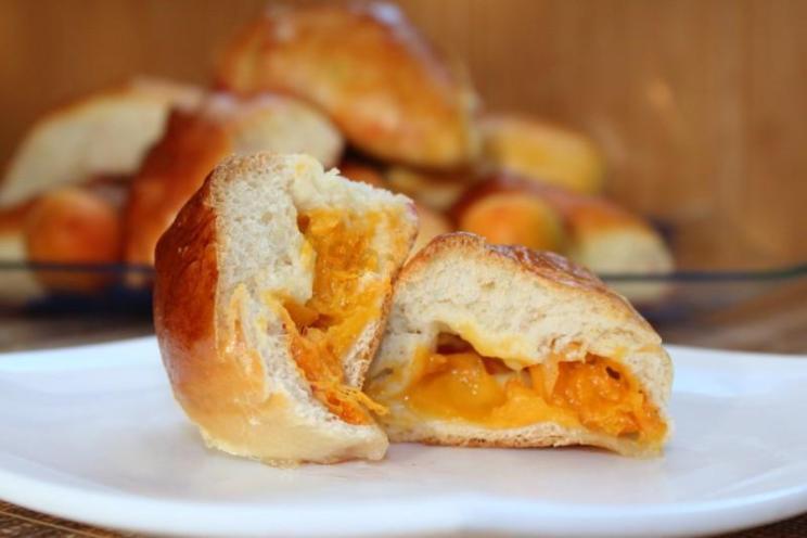 Oven-Baked Apricot Pies