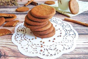 Buckwheat and Rye Flour Cookies