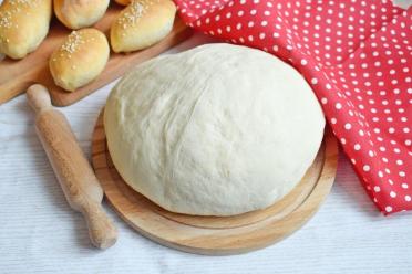 Fluffy Yeast Dough for Sweet or Savory Pies