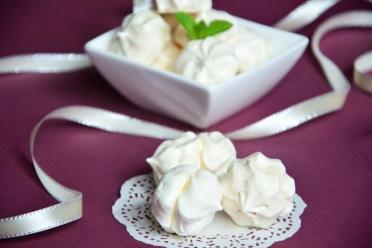 Homemade Classic Meringue Dessert