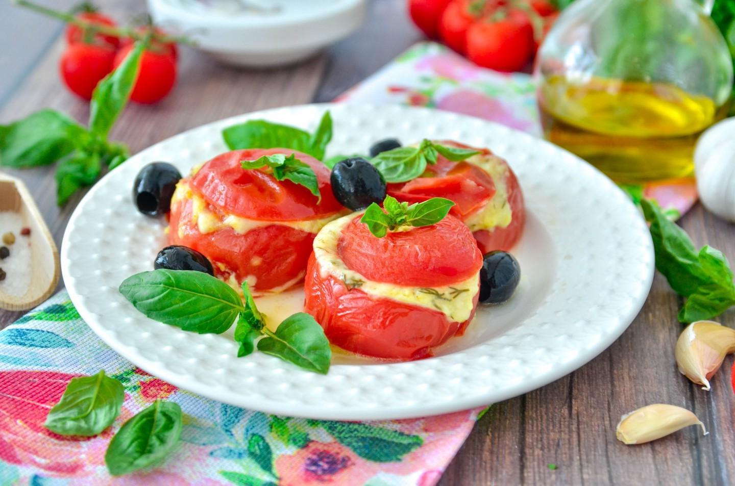 Slow Cooker Cheesy Tomatoes - Quick and Easy Appetizer