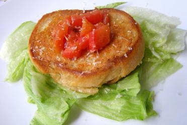 Quick and Delicious Tomato Cheese Fried Sandwiches
