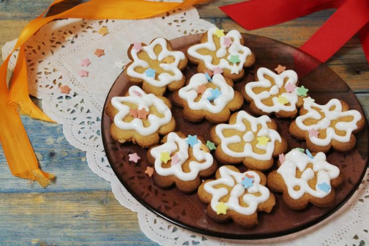 Holiday Gingerbread Cookies