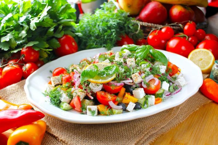 Quick & Healthy Classic Greek Salad