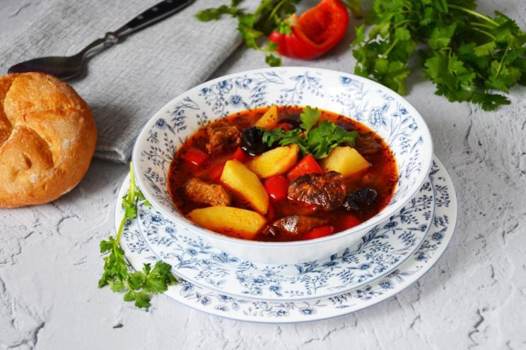 Lamb Bozbash Soup with Prunes and Peppers Lamb Bozbash Soup with Prunes and Peppers