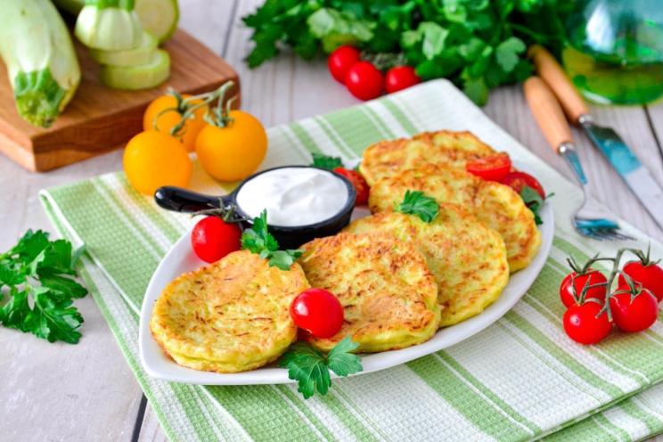 Fluffy Zucchini Pancakes