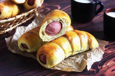 Quick & Fluffy Yeast-Free Sausage Rolls