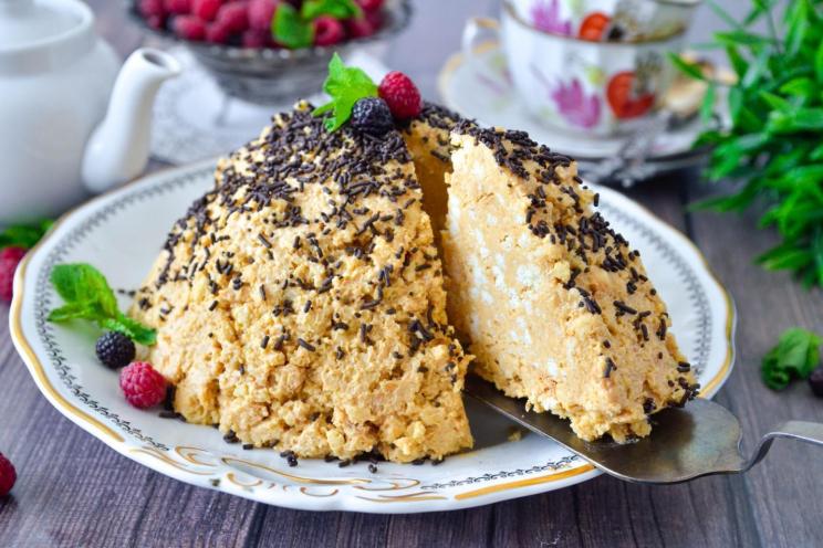 Classic Soviet Anthill Cake for Celebrations Classic Soviet Anthill Cake for Celebrations