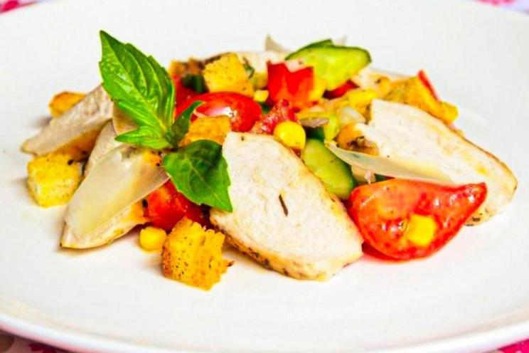 Spicy Chicken Edelweiss Salad