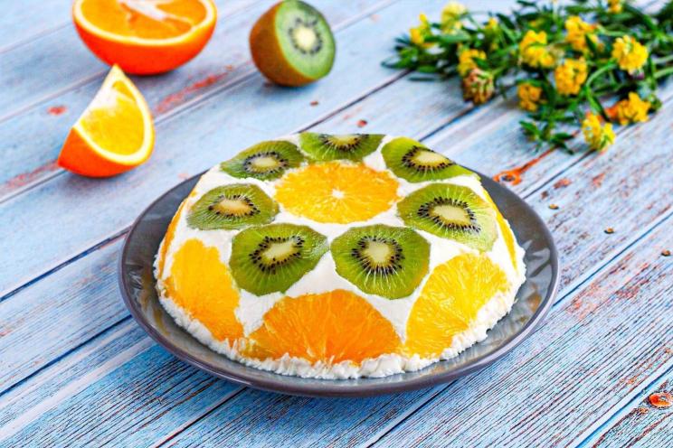 Refreshing No-Bake Fruit Gelatin Cake