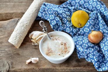 Versatile Shawarma Sauce for Multiple Dishes