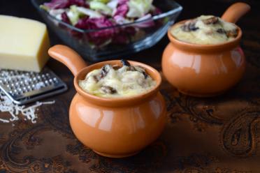 Chicken and Mushroom Julienne Bake