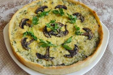 Cheese and Mushroom Quiche Lorraine