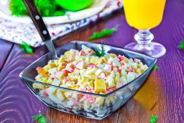 Quick & Easy Crab Stick Salad with Cheese & Egg