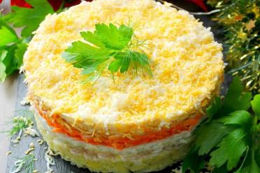 Elegant Kohlrabi Salad for Holidays