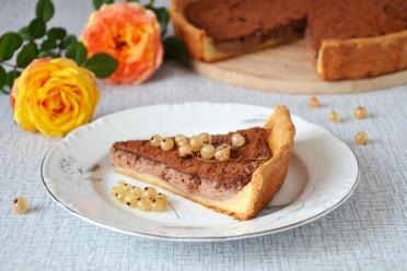 White Currant & Cocoa Tart