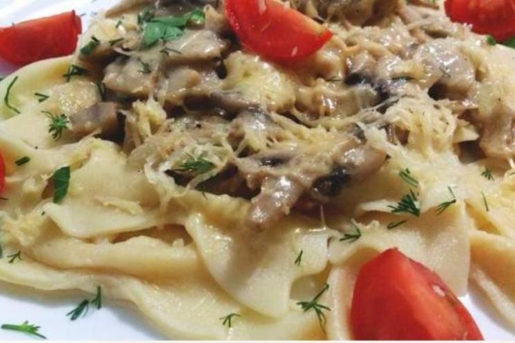 Creamy Homemade Farfalle Pasta Creamy Homemade Farfalle Pasta