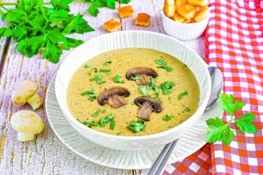 Effortless Slow Cooker Cream Soup