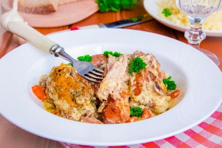 Slow Cooker Rabbit in Creamy Sauce Slow Cooker Rabbit in Creamy Sauce