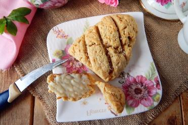 Easy Gluten-Free Bread Recipe: No Yeast Required