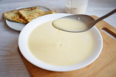 Classic Russian Blini with Holes