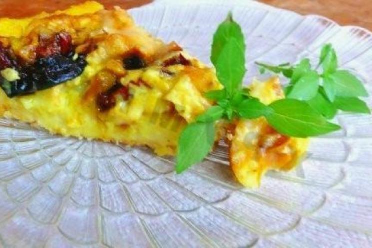 Zucchini Crust Pizza with Semolina and Creamy Sauce