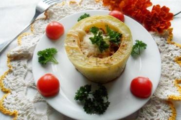 Slow Cooker Stuffed Zucchini with Meat