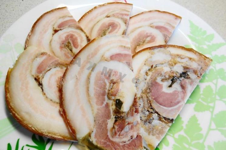 Slow Cooker Smoked Pork Belly Ham