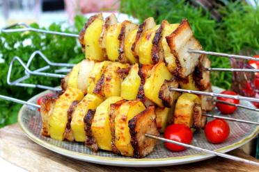 Smoky Grilled Foil Potatoes with Lard