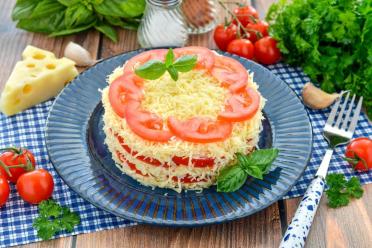 Layered Tomato and Cheese Salad