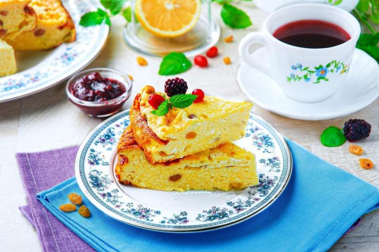 Semolina and Raisin Casserole (No Sour Cream)