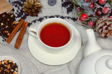 Cozy Citrus-Spiced Winter Tea
