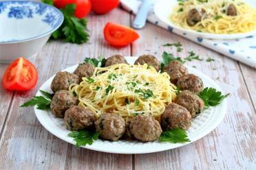 One-Pan Meatball Vermicelli