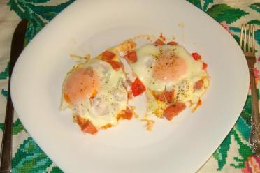 Hearty Sausage and Veggie Scramble