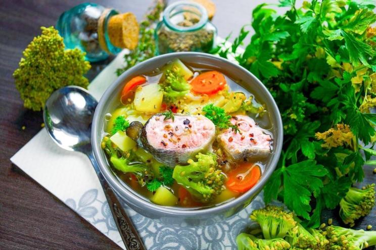Healthy Pink Salmon Soup with Potatoes and Broccoli