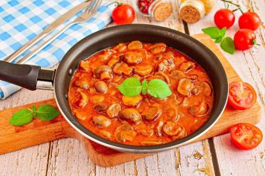 Quick & Easy Mushroom Goulash