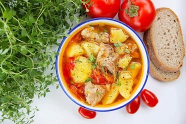 One-Pan Pork and Potatoes Stew